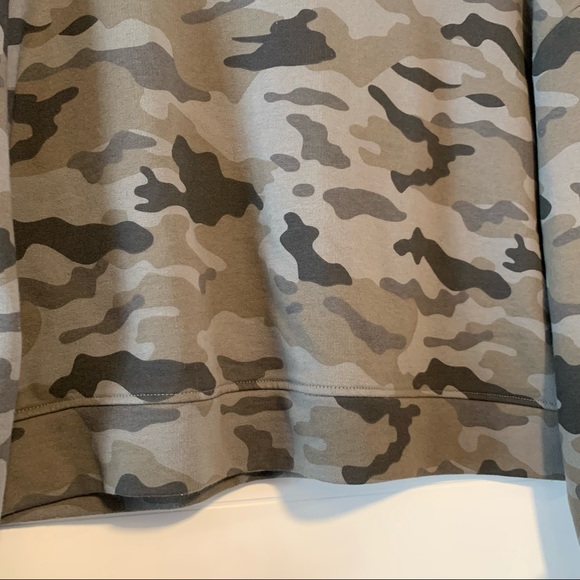 Design Lab | Camo Lace Up Sweatshirt - Picture 6 of 13